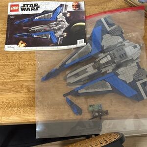LEGO Star Wars Blue and Gray Starfighter Set